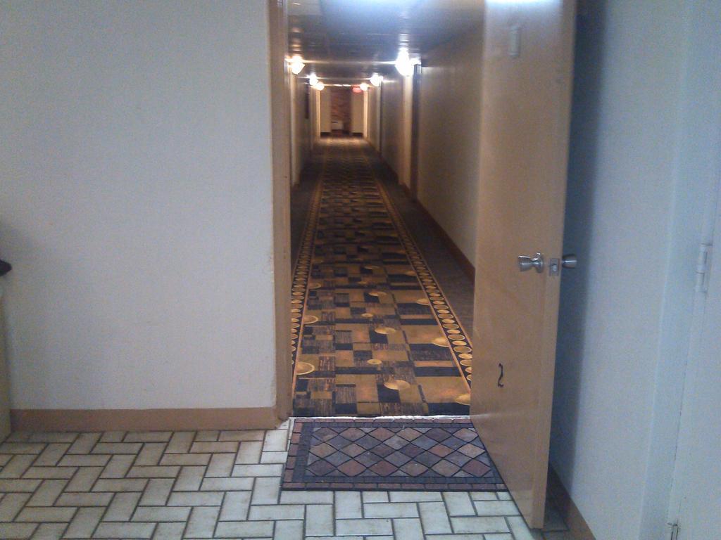 Days Inn By Wyndham Birmingham Al Hoover Bagian luar foto